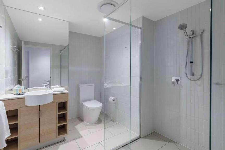 Beach Residences 2-Br River View โกลด์โคสต์ ภายนอก รูปภาพ