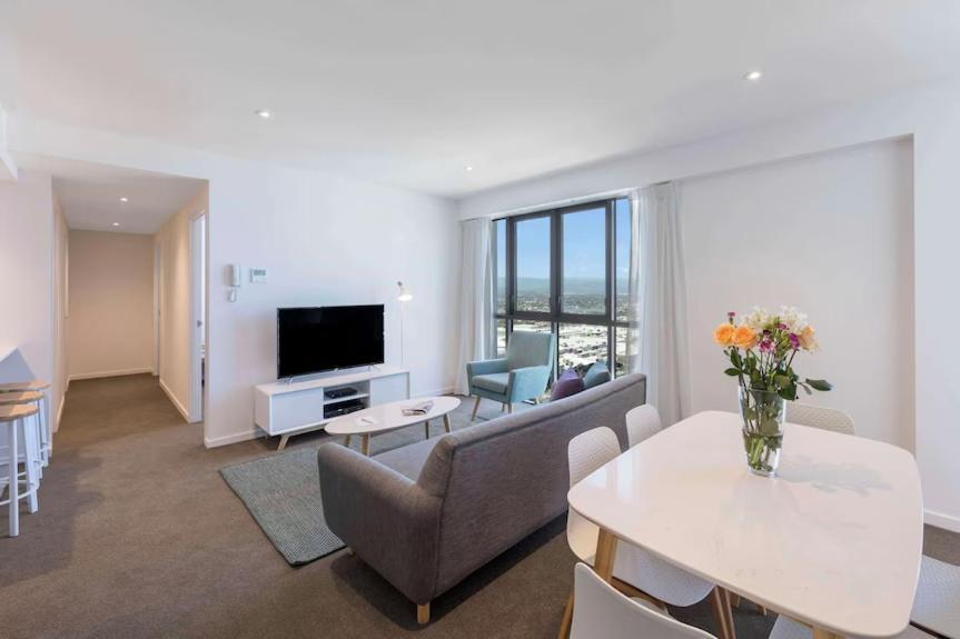 Beach Residences 2-Br River View โกลด์โคสต์ ภายนอก รูปภาพ